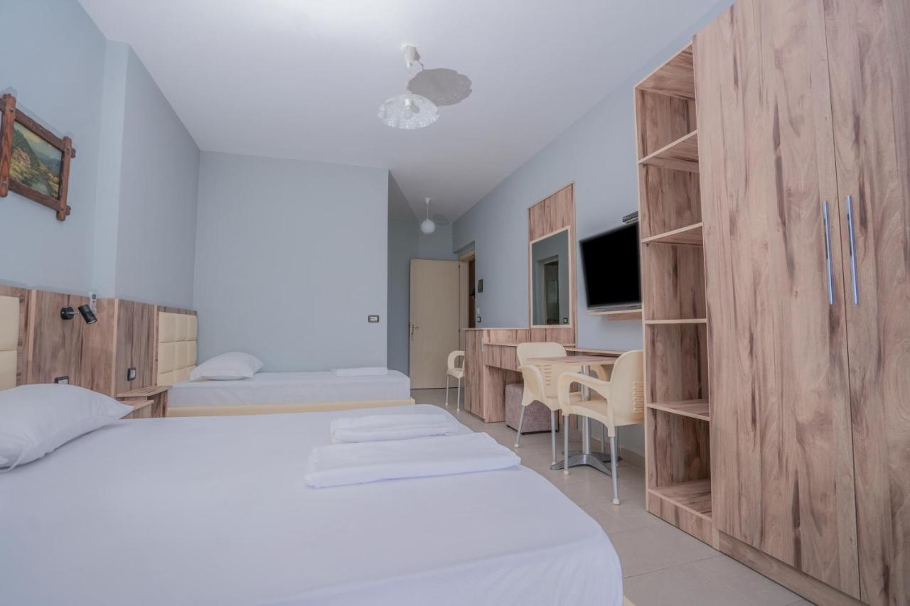 Hotel Klebrido ドゥラス エクステリア 写真