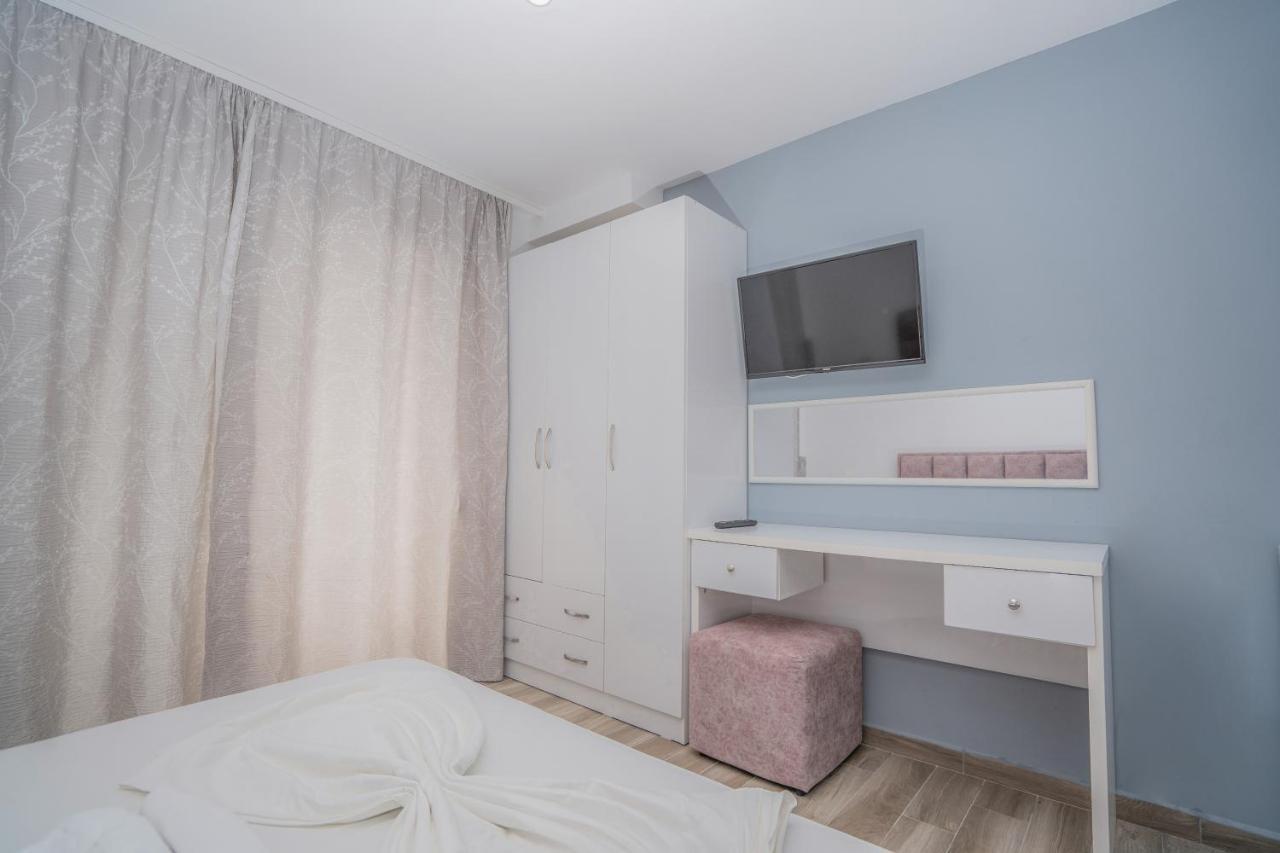 Hotel Klebrido ドゥラス エクステリア 写真