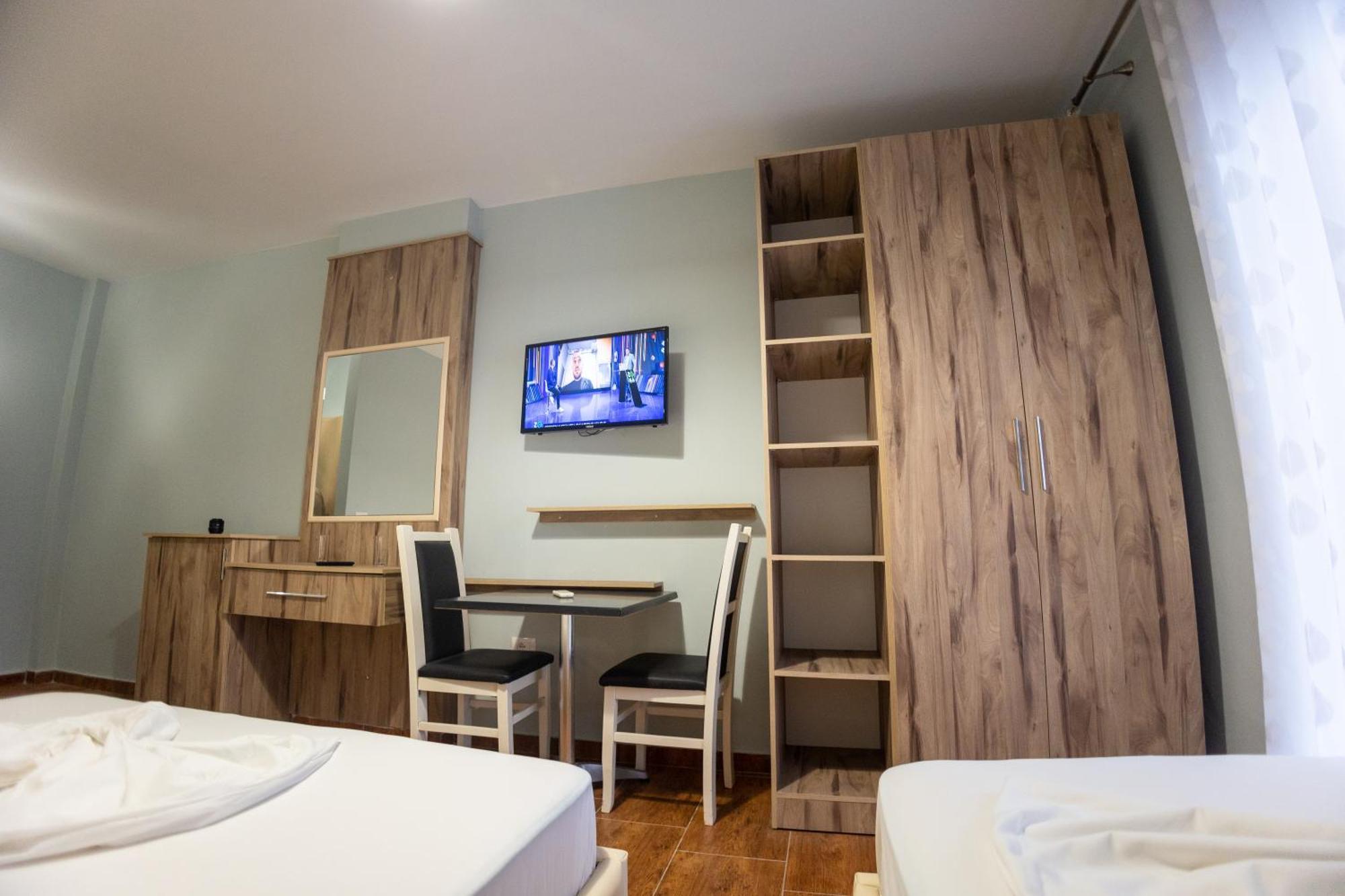 Hotel Klebrido ドゥラス エクステリア 写真