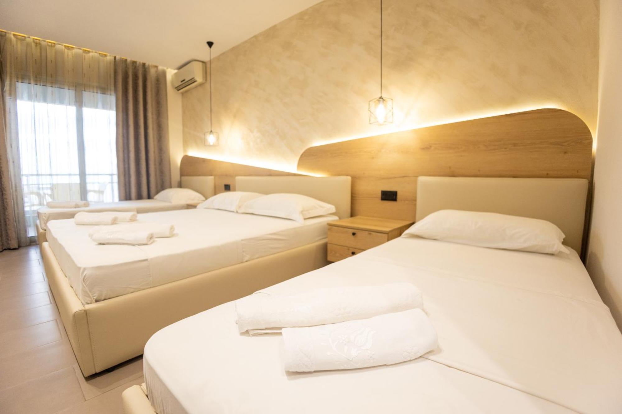 Hotel Klebrido ドゥラス エクステリア 写真