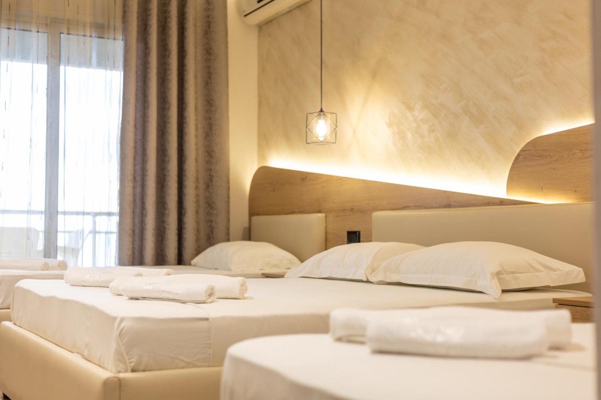 Hotel Klebrido ドゥラス エクステリア 写真