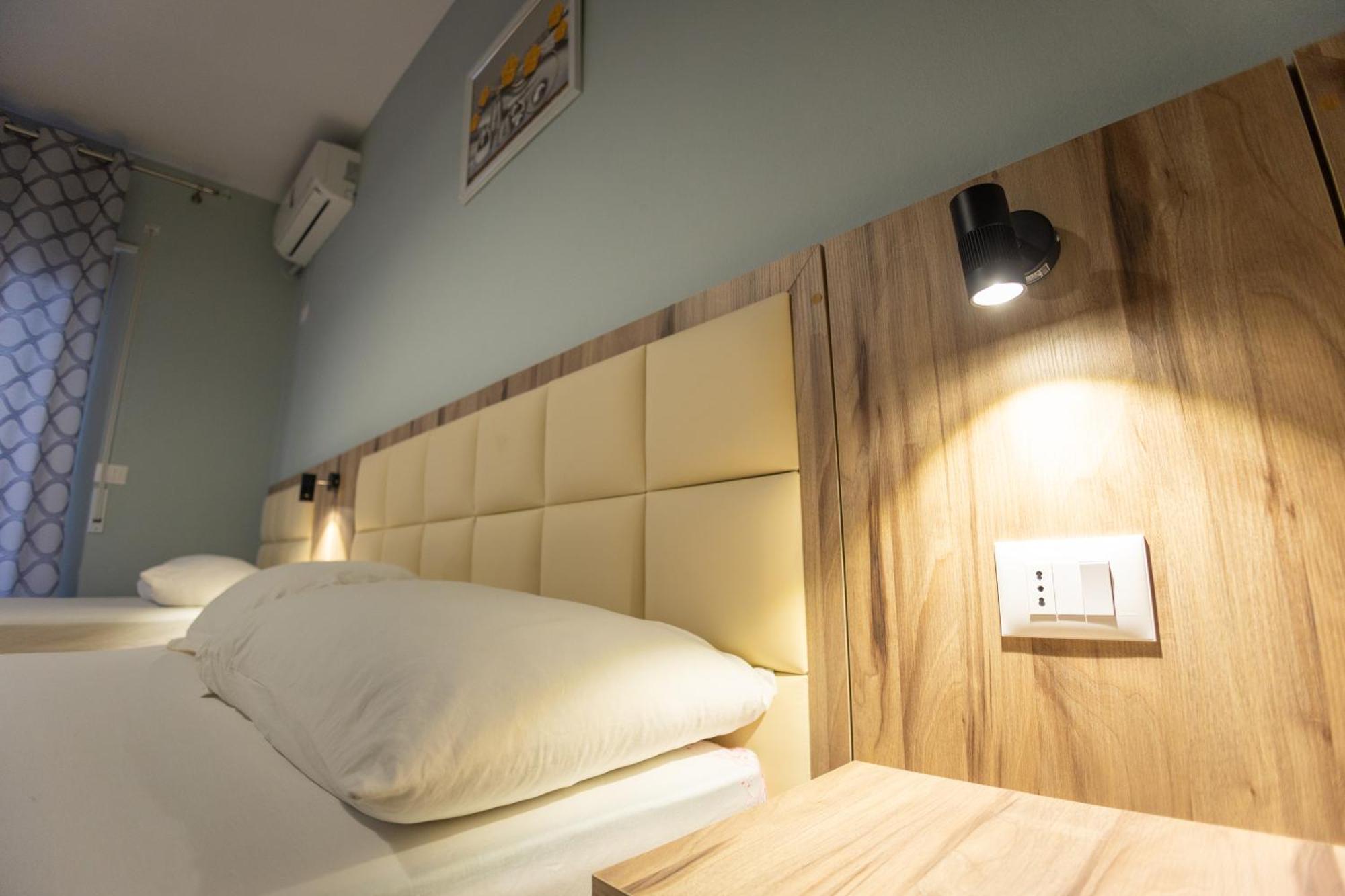 Hotel Klebrido ドゥラス エクステリア 写真