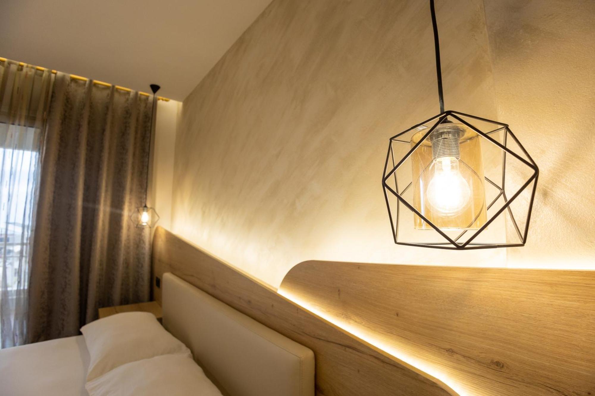 Hotel Klebrido ドゥラス エクステリア 写真