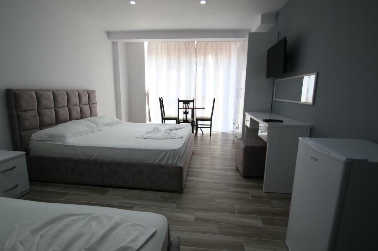Hotel Klebrido ドゥラス エクステリア 写真