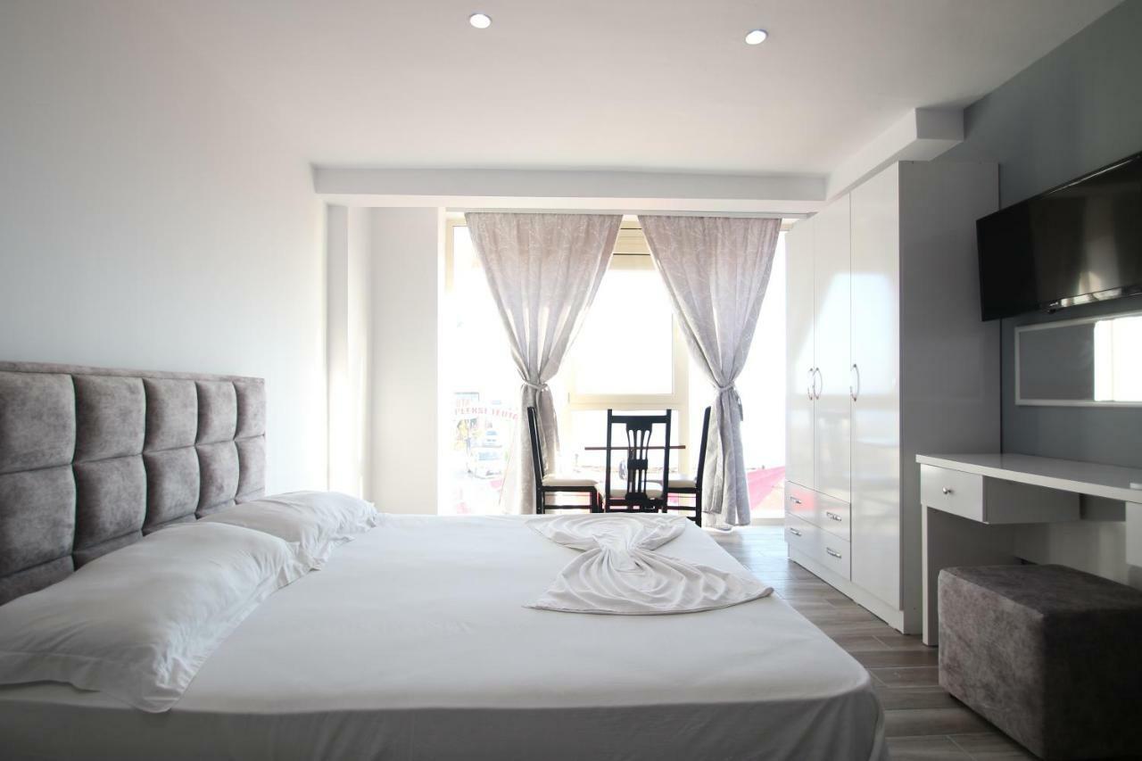 Hotel Klebrido ドゥラス エクステリア 写真